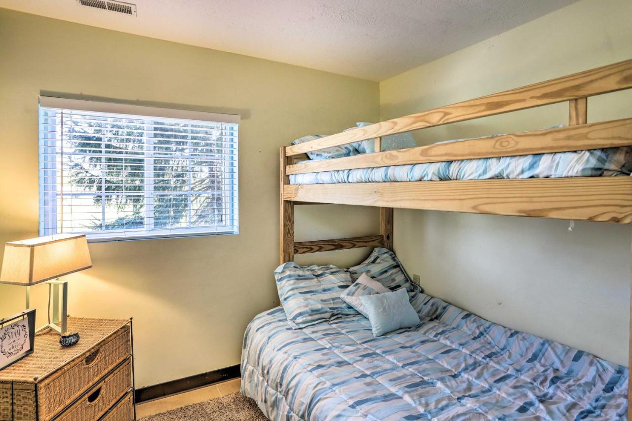 Apartamento Waterfront Bass Island Retreat With Balcony And Tv Put-in-Bay Exterior foto
